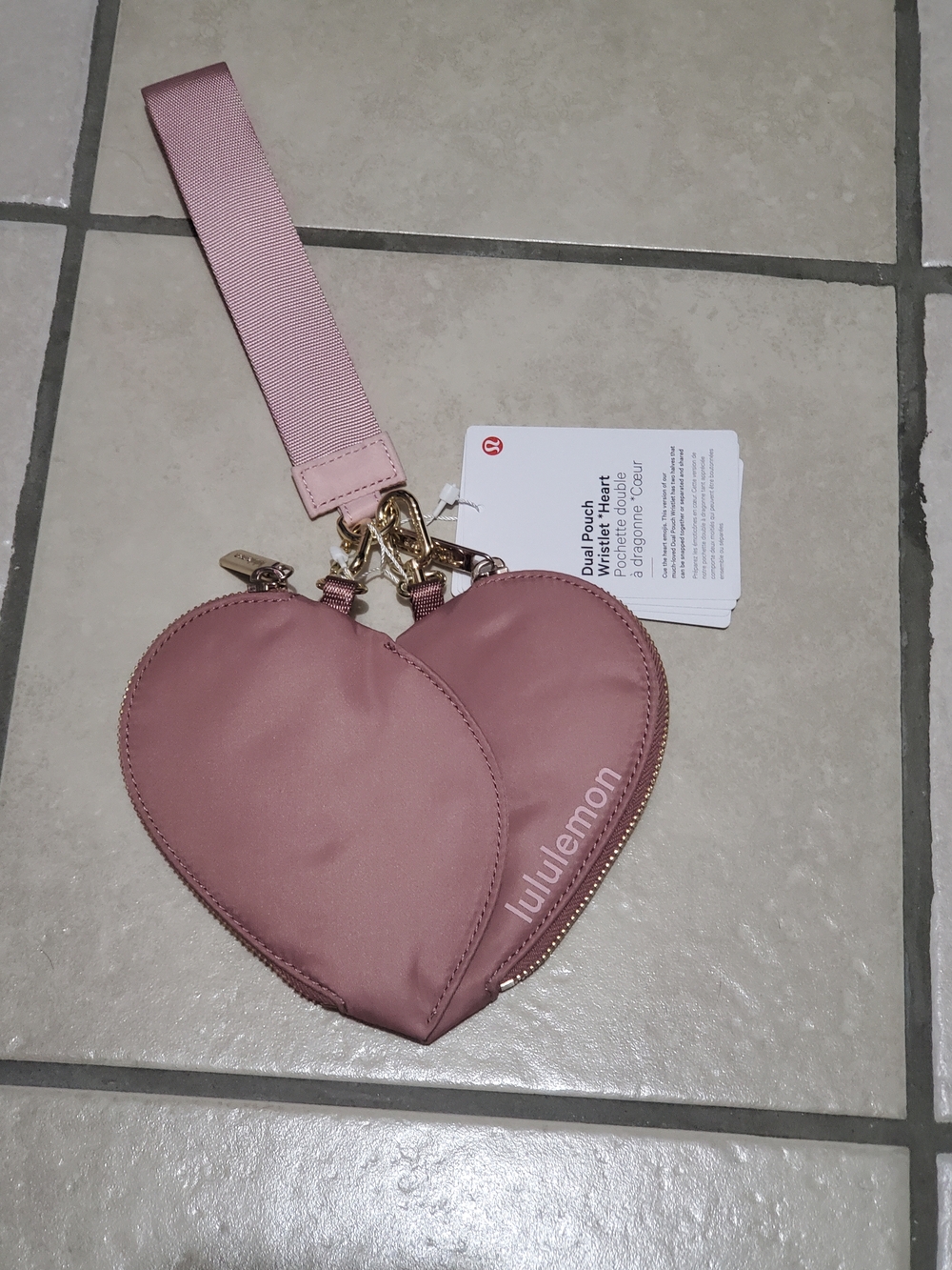 Lululemon Heart Dual Pouch - Picture 1 of 3